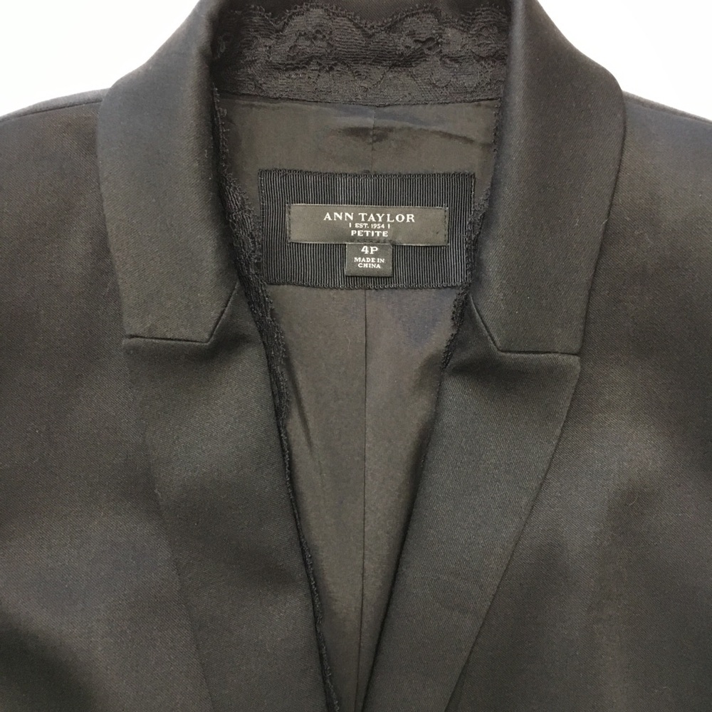 Ann Taylor Black Pencil Skirt 2-pc Suit, sz 4P - Picture 3 of 8